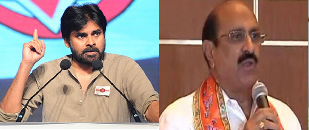 Pawan Kalyan meets Kamineni Srinivas before meet with Chandrababu